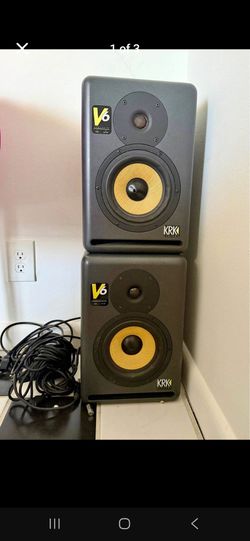 KRK V6 S2 Studio Monitors Speakers