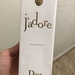J’adore Dior 
