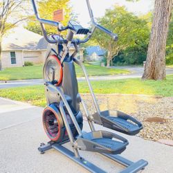Bowflex M3 Max Trainer, M3 Elliptical Cross Trainer (LIKE NEW) 