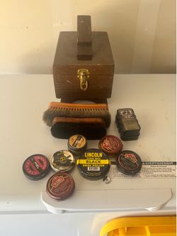 Shoe Shine Box with Shoe Brushes | Shoe