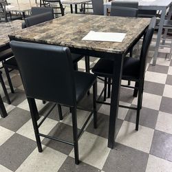 Brand new table in for stools for 499
