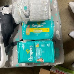 pampers