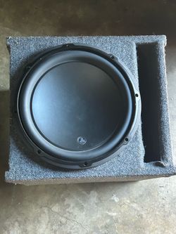 Jl audio 12w3v3 with box