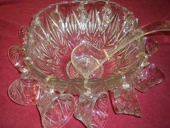 "Williamsport Crystal Hazel Ware 26 Piece Punch Bowl Set.