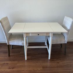 Small Kitchen Table 