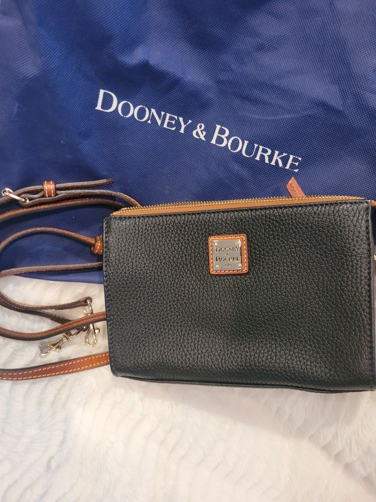 New! Dooney&Bourke Crossbody