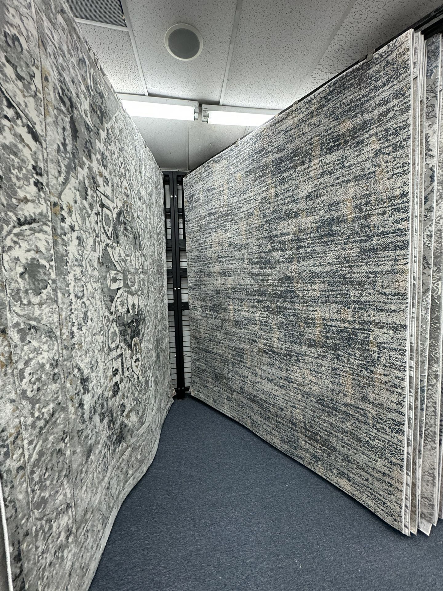 Liquidation Sale 8 X 11 Huge Rugs