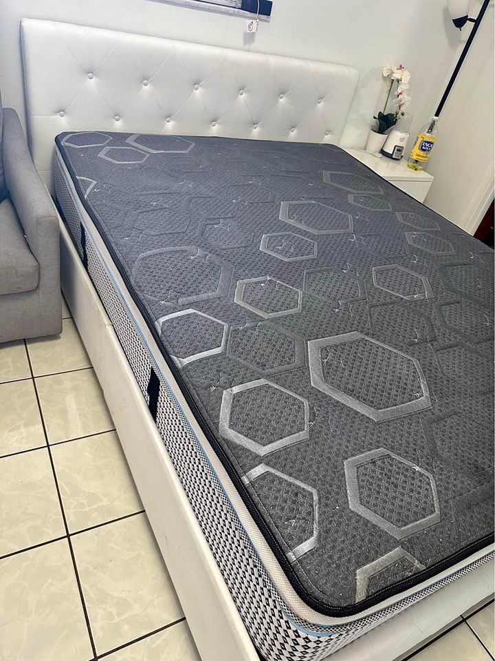King size **Mattres.s**