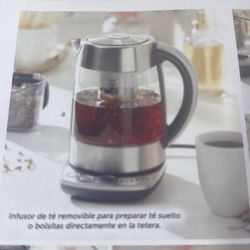 Tetera electrica nueva en caja