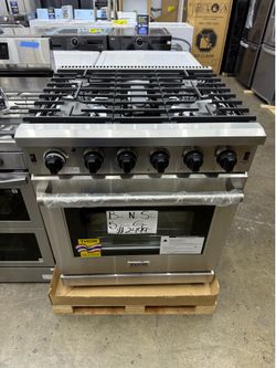 Brand new Thor Kitchen 30 in. 4.55 cu. ft. Professional Gas Range in Stainless Steel