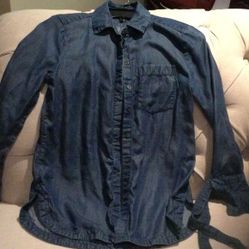 Banana Republic Parker denim shirt in xxs