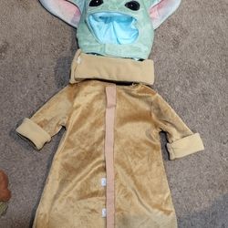 Baby Yoda Costume 