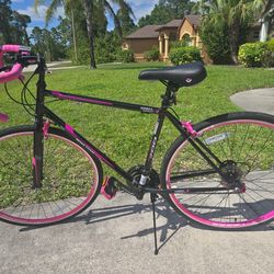 Women's 700C Susan G Komen Bike