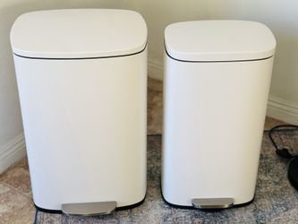 Trash Cans (New)