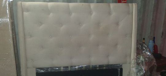 Kanes furniture queen size bed