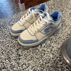 Women’s 7.5 Skater Shoes