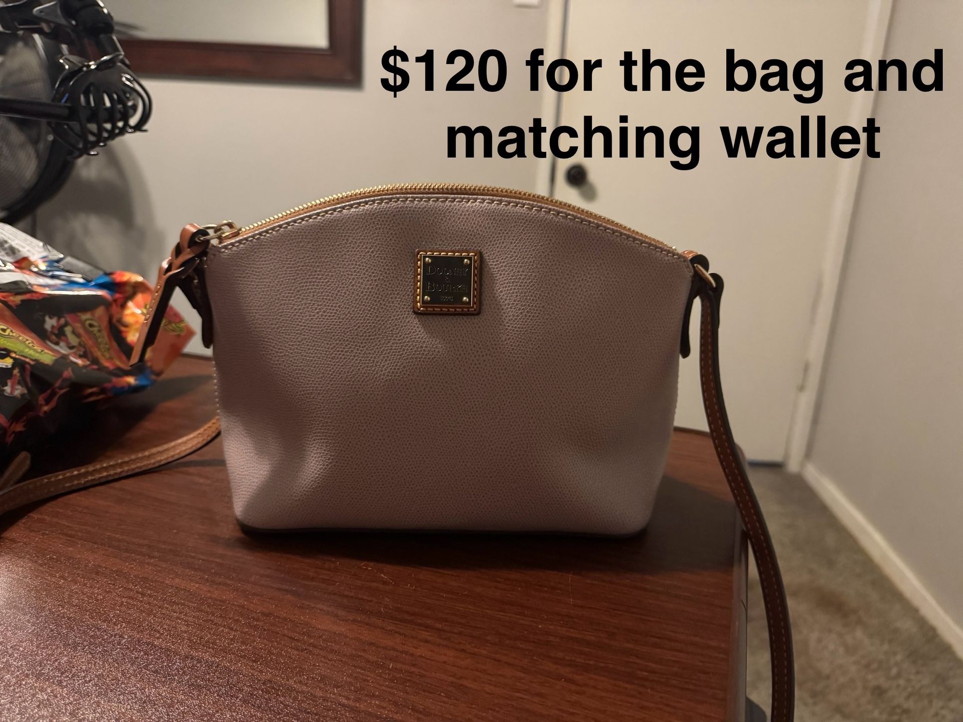 Brand New Women’s Dooney and Bourke Crossbody bag with Matching Coin purse