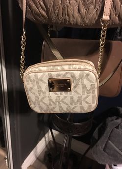 Michael kors purse