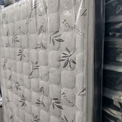 💤🛏️Mattress 12" Inches
🟨 All sizes🛏️💤
🔵Pillow top🛏️
⚪Same day delivery 🚚
🟢Queen sizes $199
🟡Full sizes $ 180
🟠Twin sizes $130
🟣cal King $