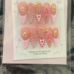 Press On Nails 