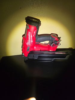 M18 FUEL 3-1/2 in. 18-Volt 21-Degree Lithium-Ion Brushless Cordless Framing Nailer (Tool-Only