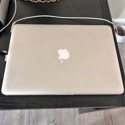 Macbook Pro 13”