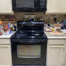 Frigidaire Glass Top Range, Oven And Microwave 