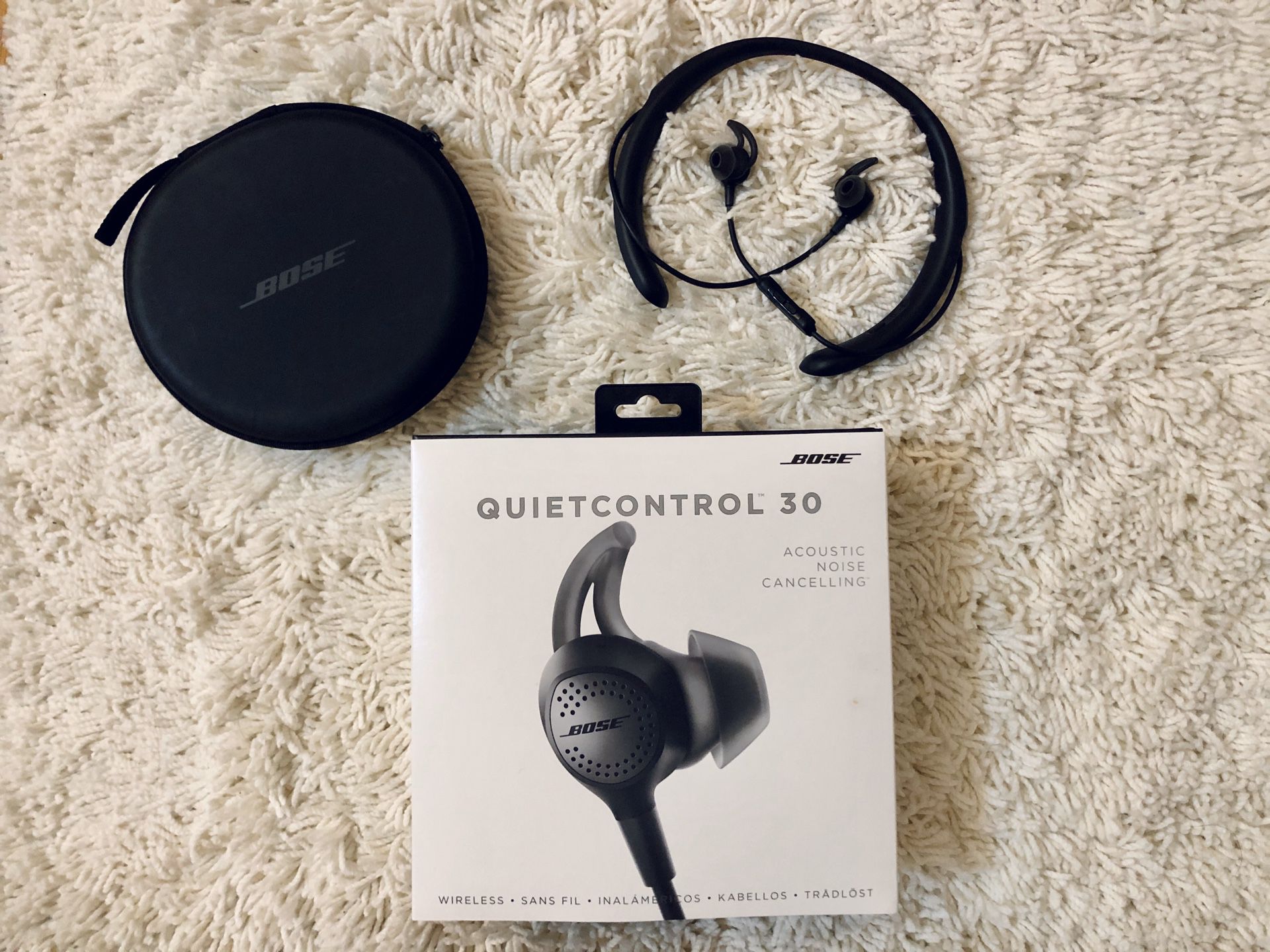Bose Quiet Control 30 (QC 30) wireless headphones