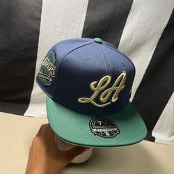 Los Angeles Lakers 25th Anniversary Fitted 7 1/2 Basketball Nba Cap