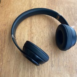 Beats Solo 4