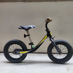 Giant Pre Bike (Balance Bike)
