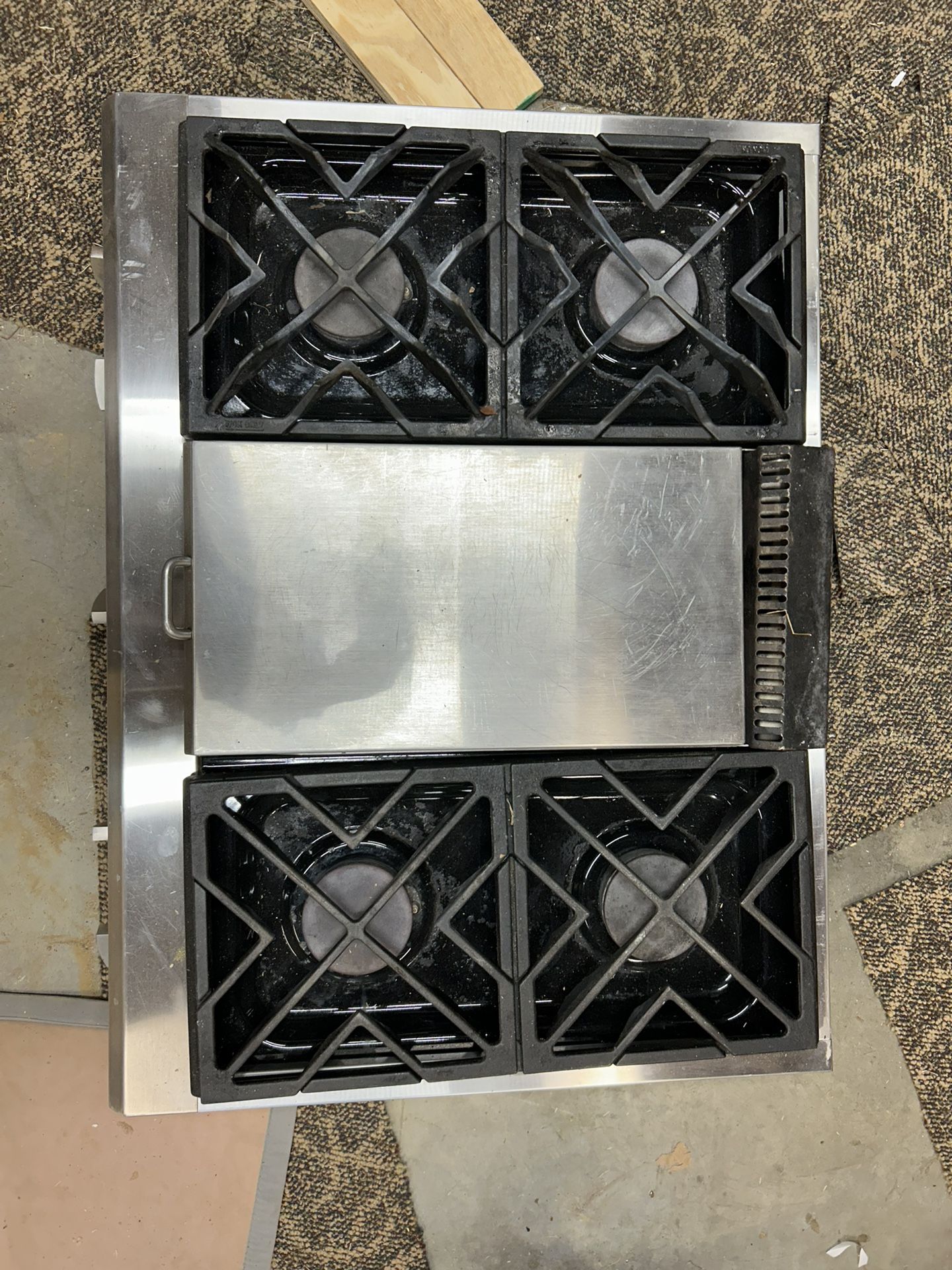 GE Monogram Stovetop