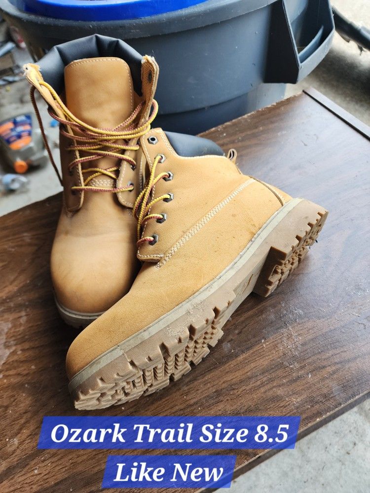 Ozark Trail Men's Boot Sz 8.5