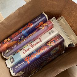 Vintage Disney VHS Tapes And Others! 15 Total!  Titantic, Dumbo, Cinderella, The Lion King