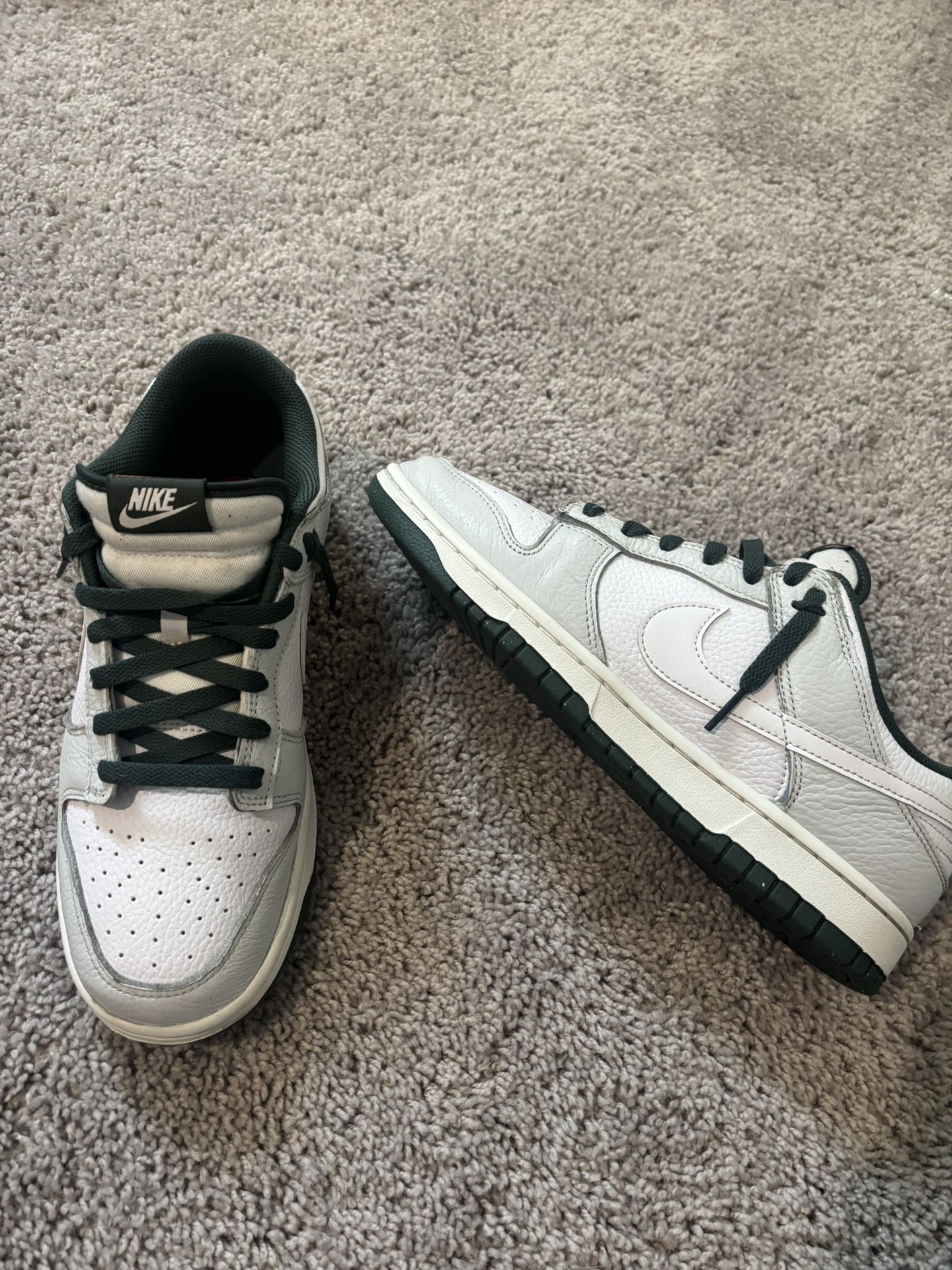 Nike Dunks