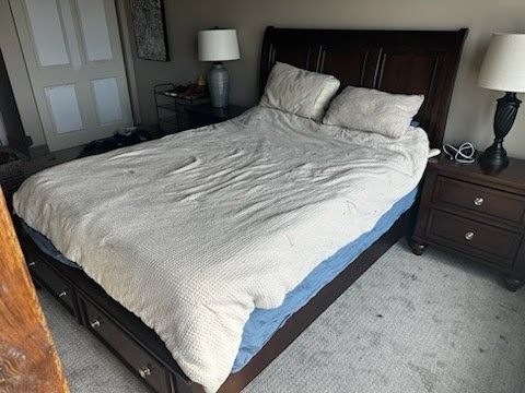 Queen Wood Bed with Mattress