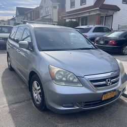 05 Honda Odyssey 
