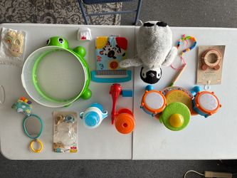 Kid/toddler assortment of toys