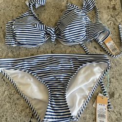 Women’s Bathing Suit 