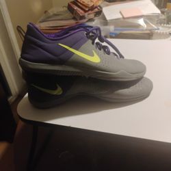 Nike Purple And Gray Shoes