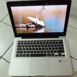2012 Apple Macbook Pro 13" laptop i5 2.5Ghz 8GB 256G SSD DVD Ventura - $225 (Schererville IN)

