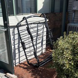 Roof rack basket