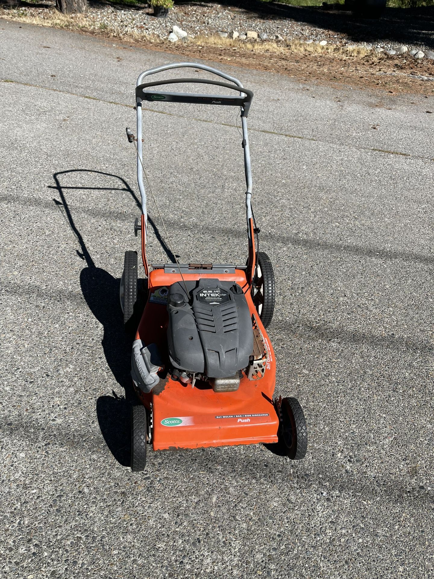 (Lawnmower)