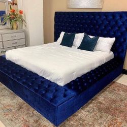Brand New/ Blue Velvet Storage Platform Bed Frame Cama//King Size Available//Mattress Sold Separately,  Financing Options 