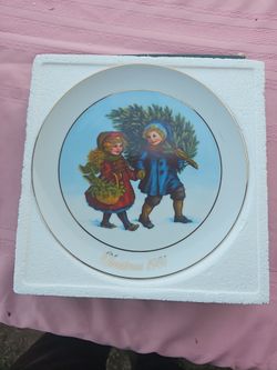 Christmas 1981 Collector Plate