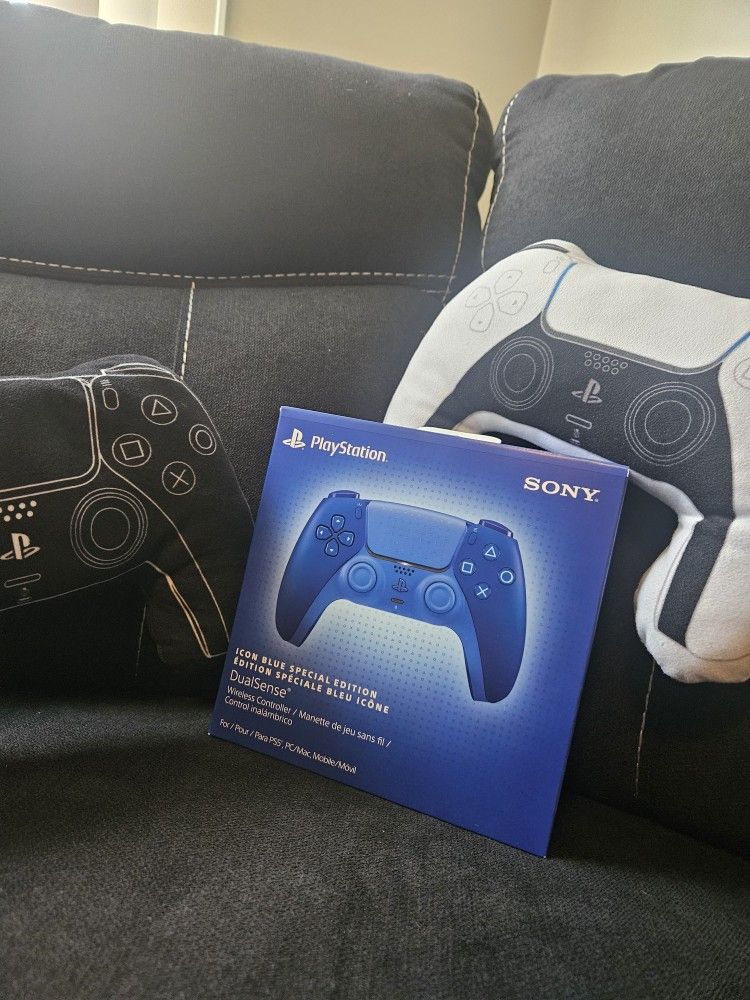 NEW: LIMITED EDITION Sony PlayStation DualSense Wireless Controller- ICON BLUE