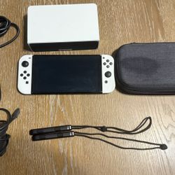 Nintendo Switch White OLED Set