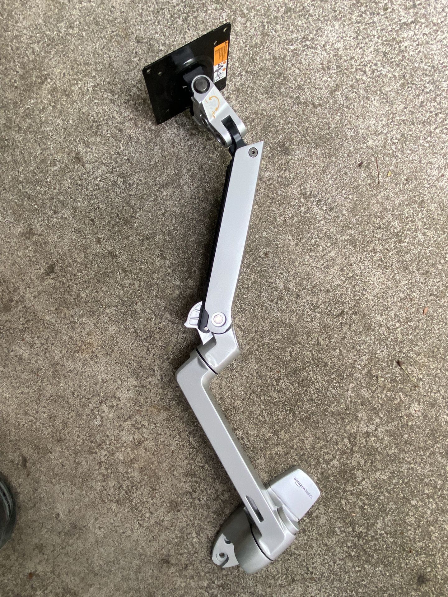 Wall Mount Monitor Arm 