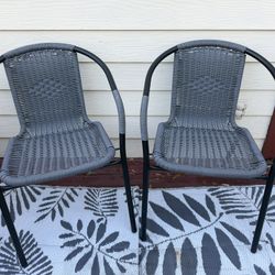 Set of 2 Outdoor Patio Chairs