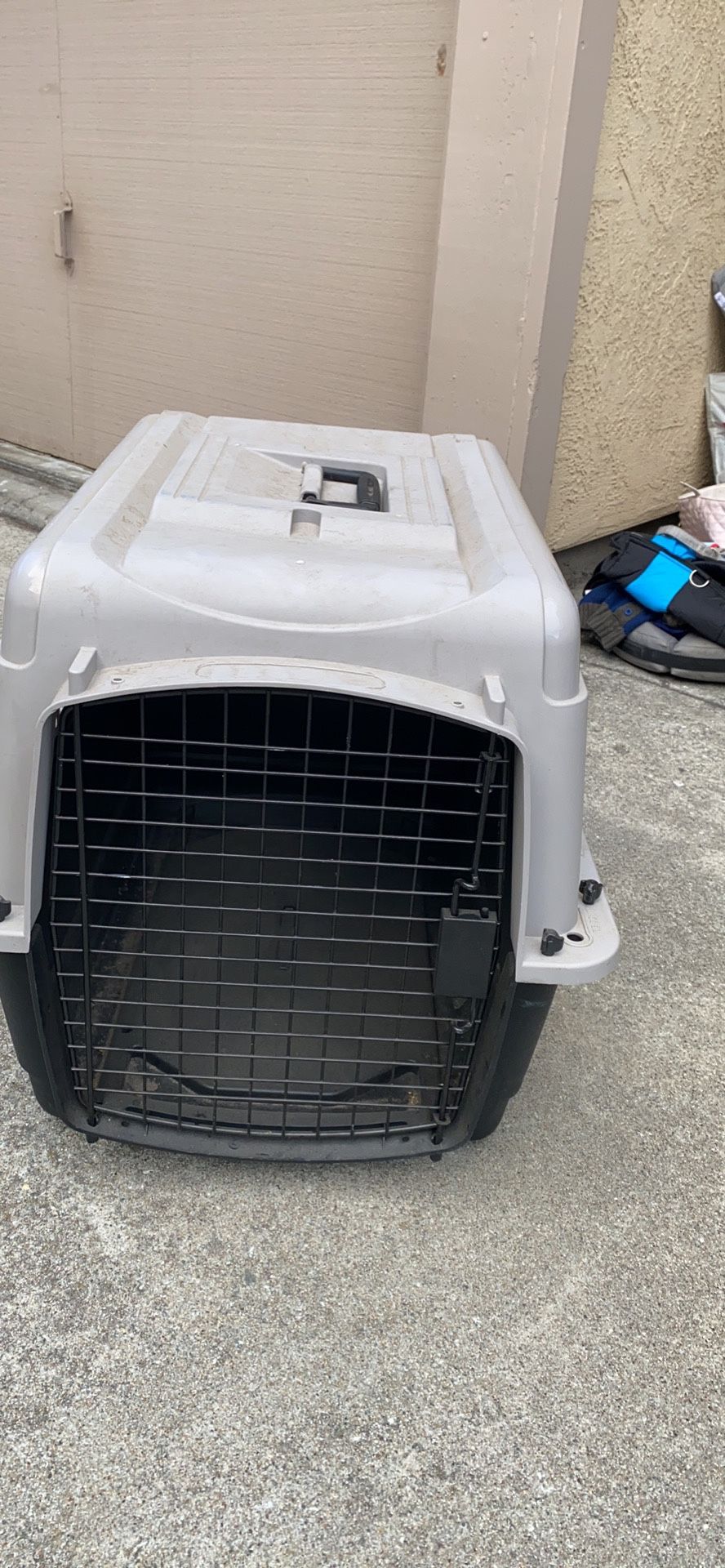 Pet Carrier For S/M , Used Once . $10 